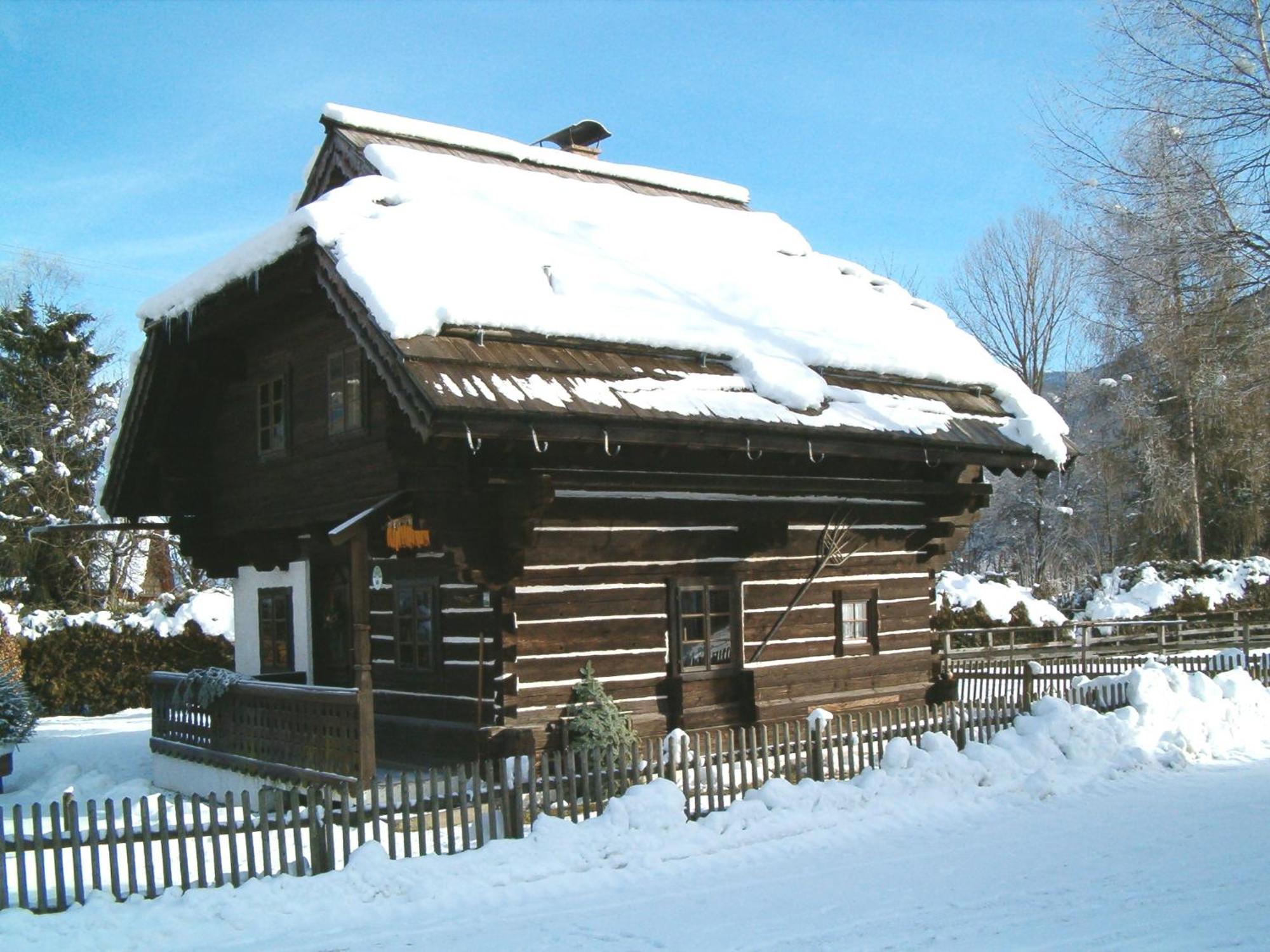 Holzblockhaeuser Fam. Schabus Hermagor-Pressegger See Bagian luar foto