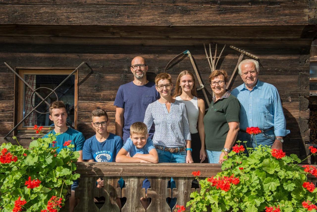 Holzblockhaeuser Fam. Schabus Hermagor-Pressegger See Bagian luar foto